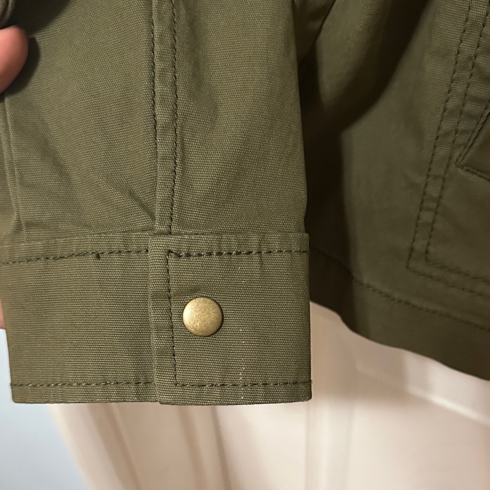 Old Navy Women’s Dark Olive Jacket - Picture 12 of 16